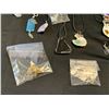 Image 8 : MISCELLANEOUS JEWELRY