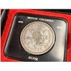 Image 2 : WAYNE GRETZKY COMMEMORATIVE 1971 MEDALLION AND $1 BRITISH COLUMBIA COIN