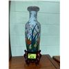 Image 1 : FLORAL DECORATIVE VASE ON STAND 24"