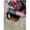 Image 2 : WICKER BASKET & IRONSPORT FITNESS MAT