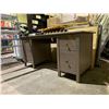Image 2 : 2 DRAWER 1 DOOR WOOD DESK