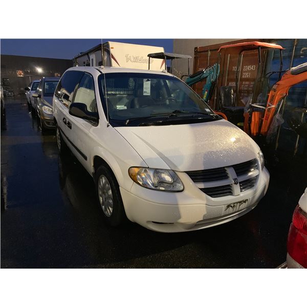 *R* 2007 DODGE CARAVAN, 4DR CARGO VAN, WHITE, VIN 1D4GP21R87B146098