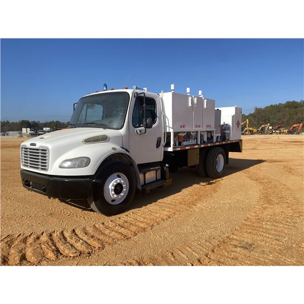 2014 FREIGHTLINER M2 Fuel / Lube Truck