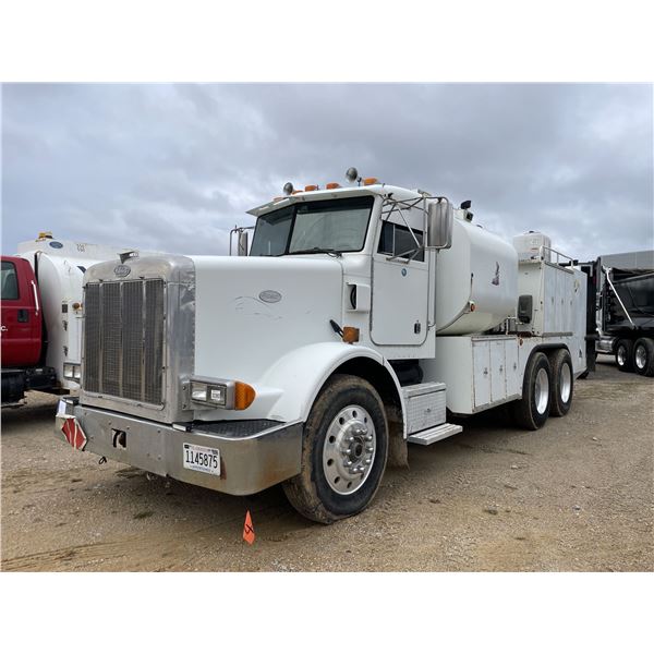 1994 PETERBILT 378 Fuel / Lube Truck