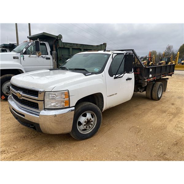 2009 CHEVROLET 3500 HD Flatbed Dump Truck