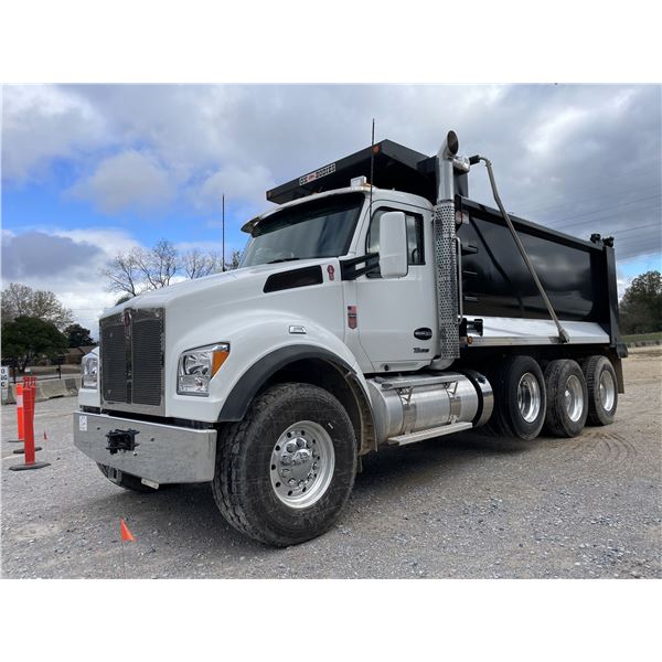 2023 KENWORTH T880S Dump Truck