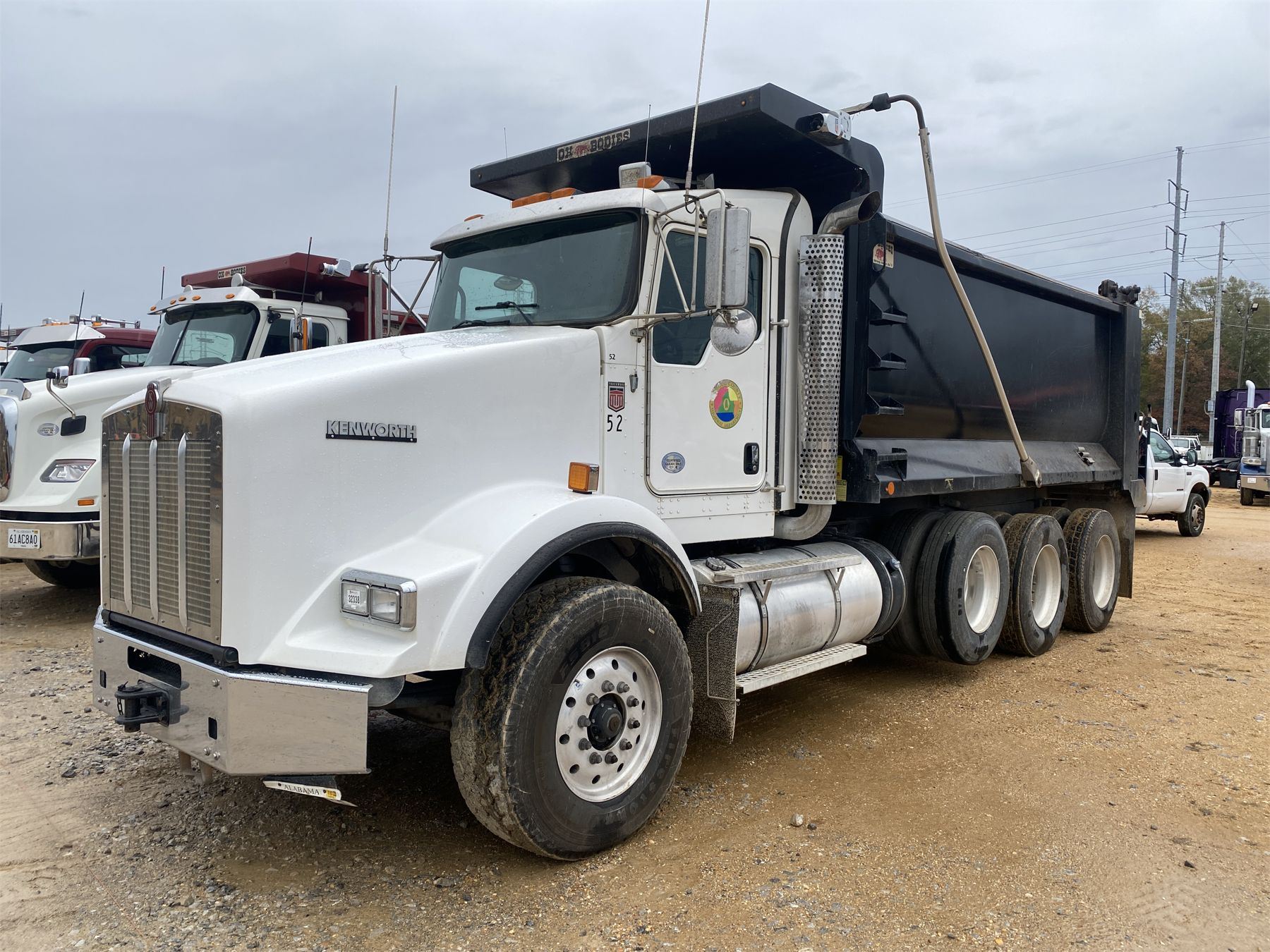 2020 KENWORTH T800 Dump Truck Test Site 2020-kenworth-t800-dump-truck-test-site