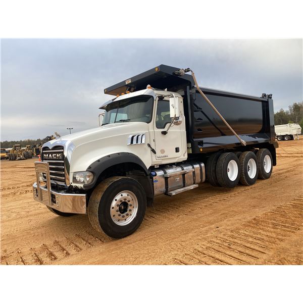 2015 MACK GU713 Dump Truck