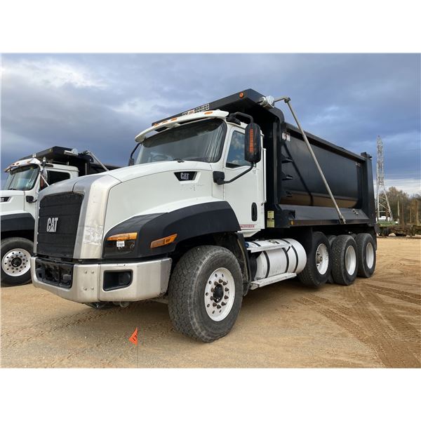 2016 CAT CT660S Dump Truck