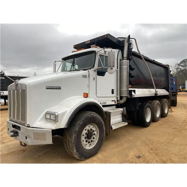 2007 KENWORTH T800 Dump Truck