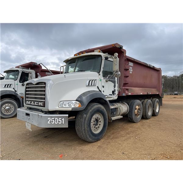 2006 MACK CTP713 Dump Truck