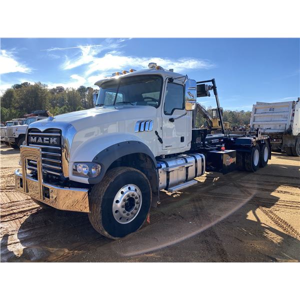 2023 MACK GR64F Roll Off Truck