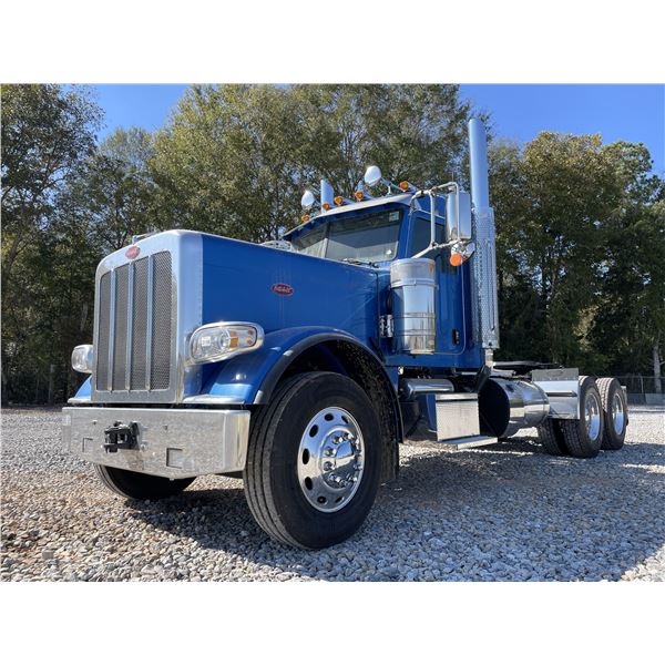 2024 PETERBILT 389 Day Cab Truck