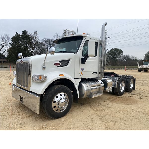 2020 PETERBILT 567 Day Cab Truck