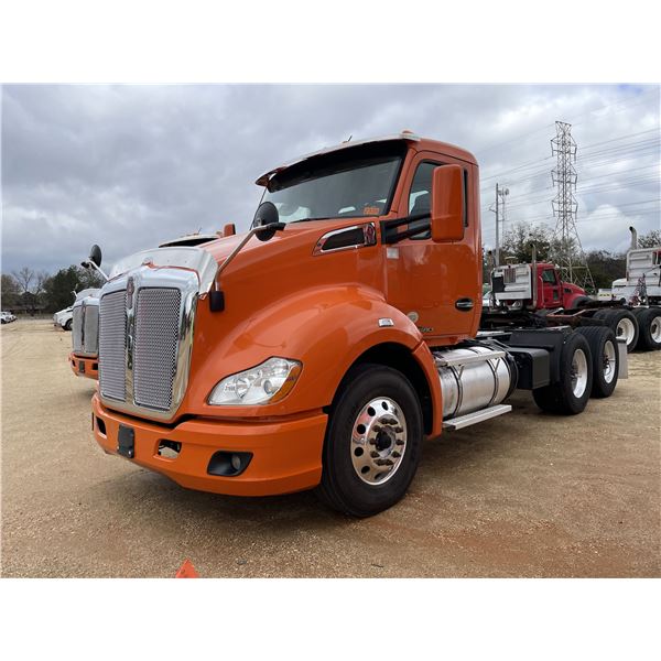 2020 KENWORTH T680 Day Cab Truck