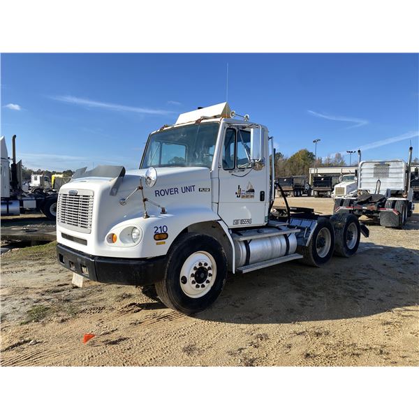 2000 FREIGHTLINER FL112 Day Cab Truck