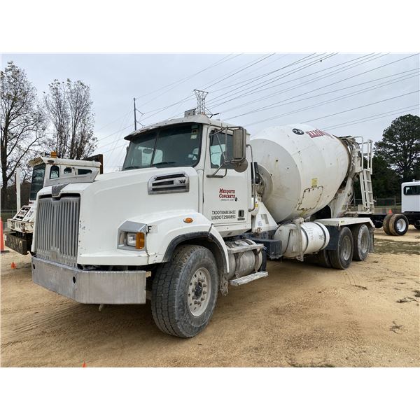 2015 WESTERN STAR 4700SB Concrete Mixer / Pump Truck