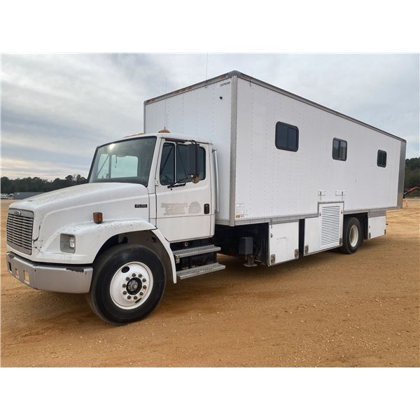2001 FREIGHTLINER FL70 OFFICE TRUCK