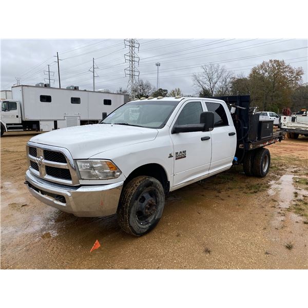 2014 RAM 3500 HEAVY DUTY Flatbed Truck
