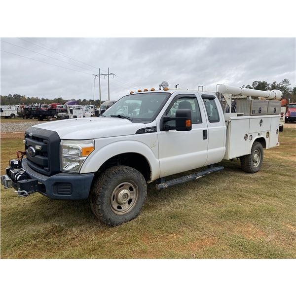 2015 FORD F350 XL Service / Mechanic Truck