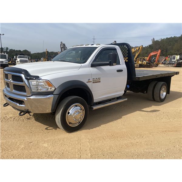 2016 RAM 5500 HEAVY DUTY Flatbed Truck