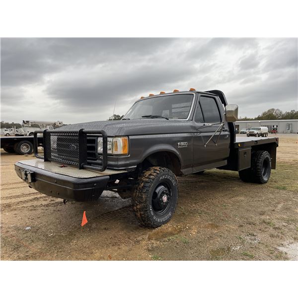 1988 FORD F350 CUSTOM Flatbed Truck