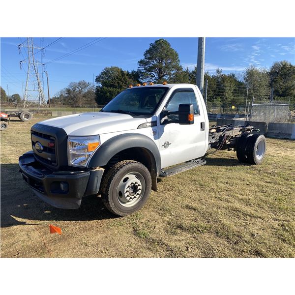 2012 FORD F550 XL Cab and Chassis Truck
