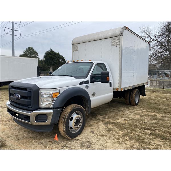 2015 FORD F550 XL Box Truck