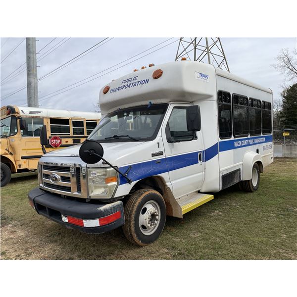 2010 FORD E350 Bus