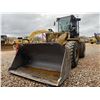 Image 1 : 2011 CAT 938H Wheel Loader