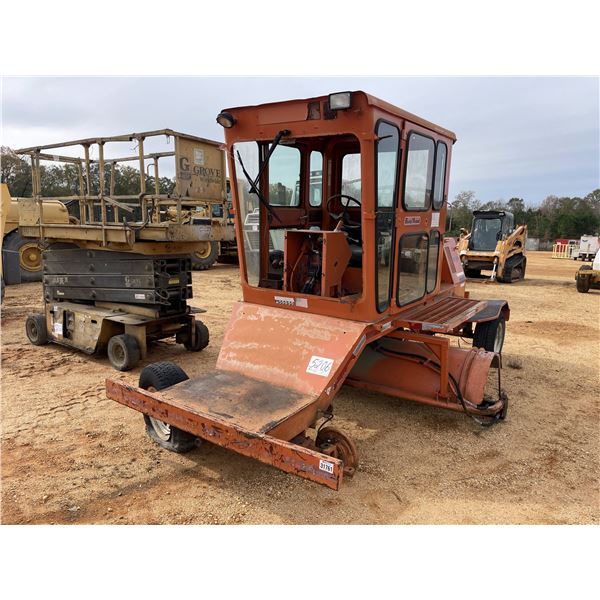 2000 BROCE RJ450 Broom