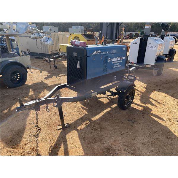 2010 MILLER BOBCAT 250 WELDER
