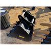 Image 2 : TROJAN 50CL-HD 24" BUCKET