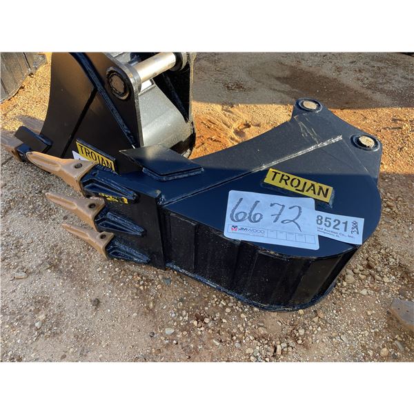 TROJAN 35CL-HD 12" BUCKET