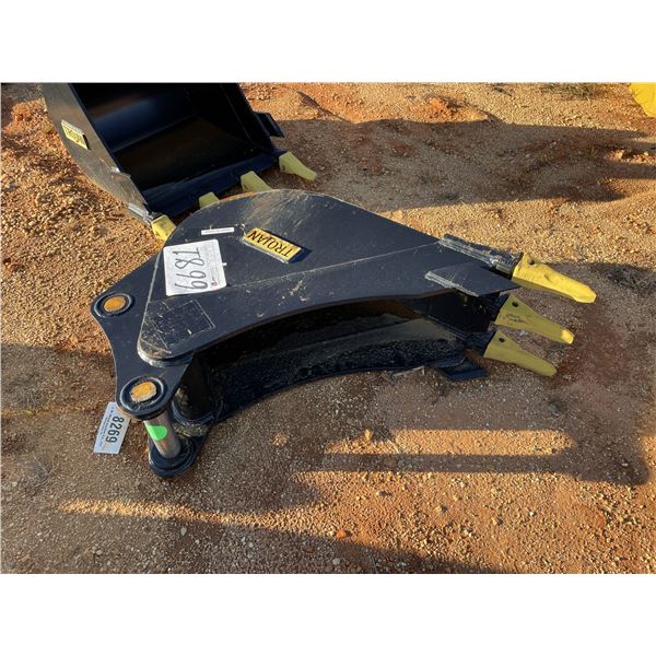 TROJAN 12" HEAVY DUTY BUCKET