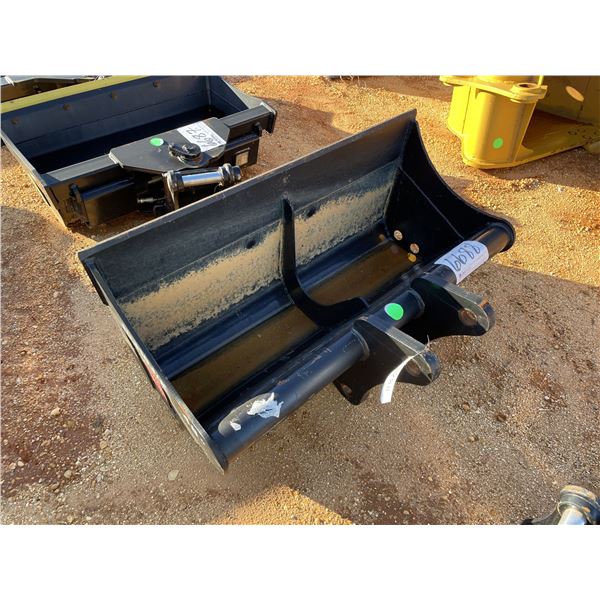TERAN 48" CLEANOUT HOE BUCKET