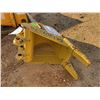 Image 2 : TERAN 16" TRAPEZODIAL BUCKET