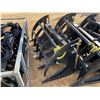 Image 2 : 68" GRAPPLE RAKE