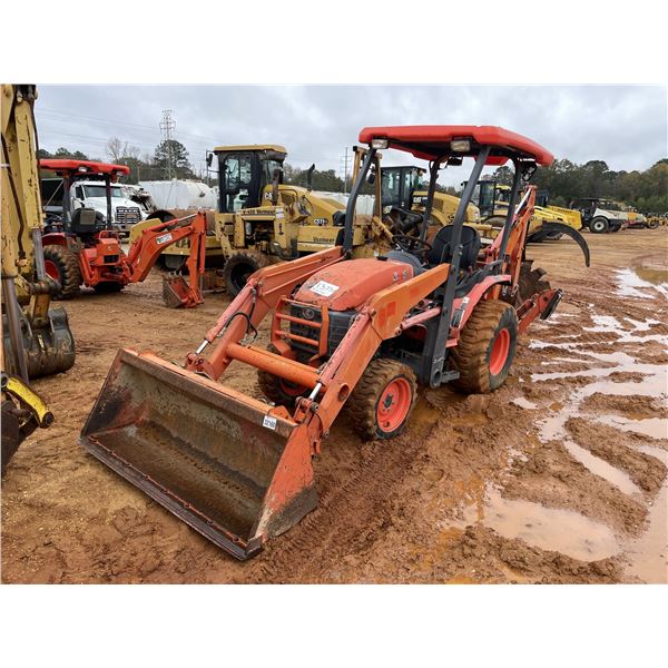 2014 KUBOTA B26 Backhoe