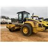 Image 2 : 2005 CAT CS663E Roller