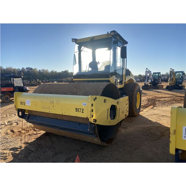 2019 BOMAG BW211D-5 Roller