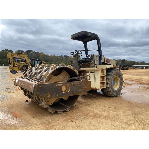 2001 INGERSOLL RAND SD-100F Roller