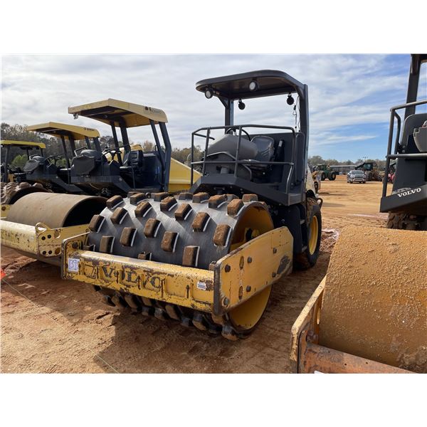 2011 VOLVO SD70 Roller