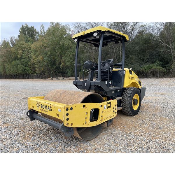 2020 BOMAG BW145-D Roller