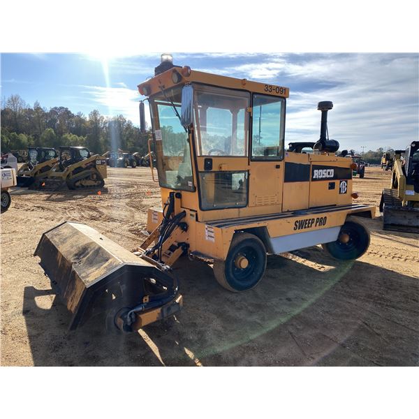 2016 ROSCO 4930 SWEEP PRO Broom
