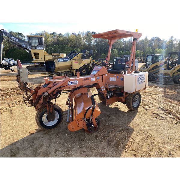 2014 BROCE BB250B Broom