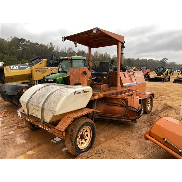 2005 BROCE RJ350 Broom