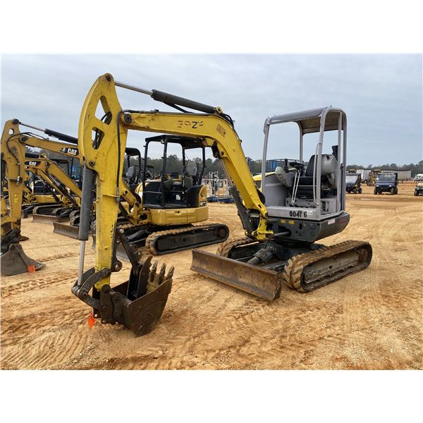 2014 WACKER NEUSON 38Z3 VDS Excavator - Mini