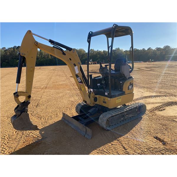 2015 CAT 301.7D CR Excavator - Mini
