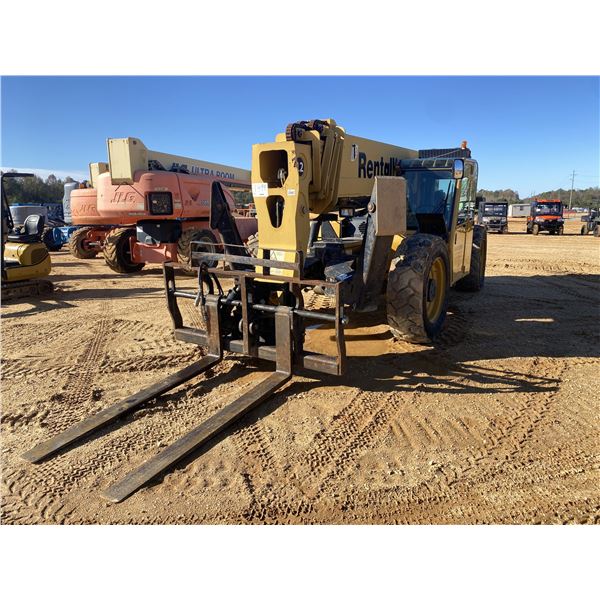 2012 CAT TL1255 Forklift - Telehandler